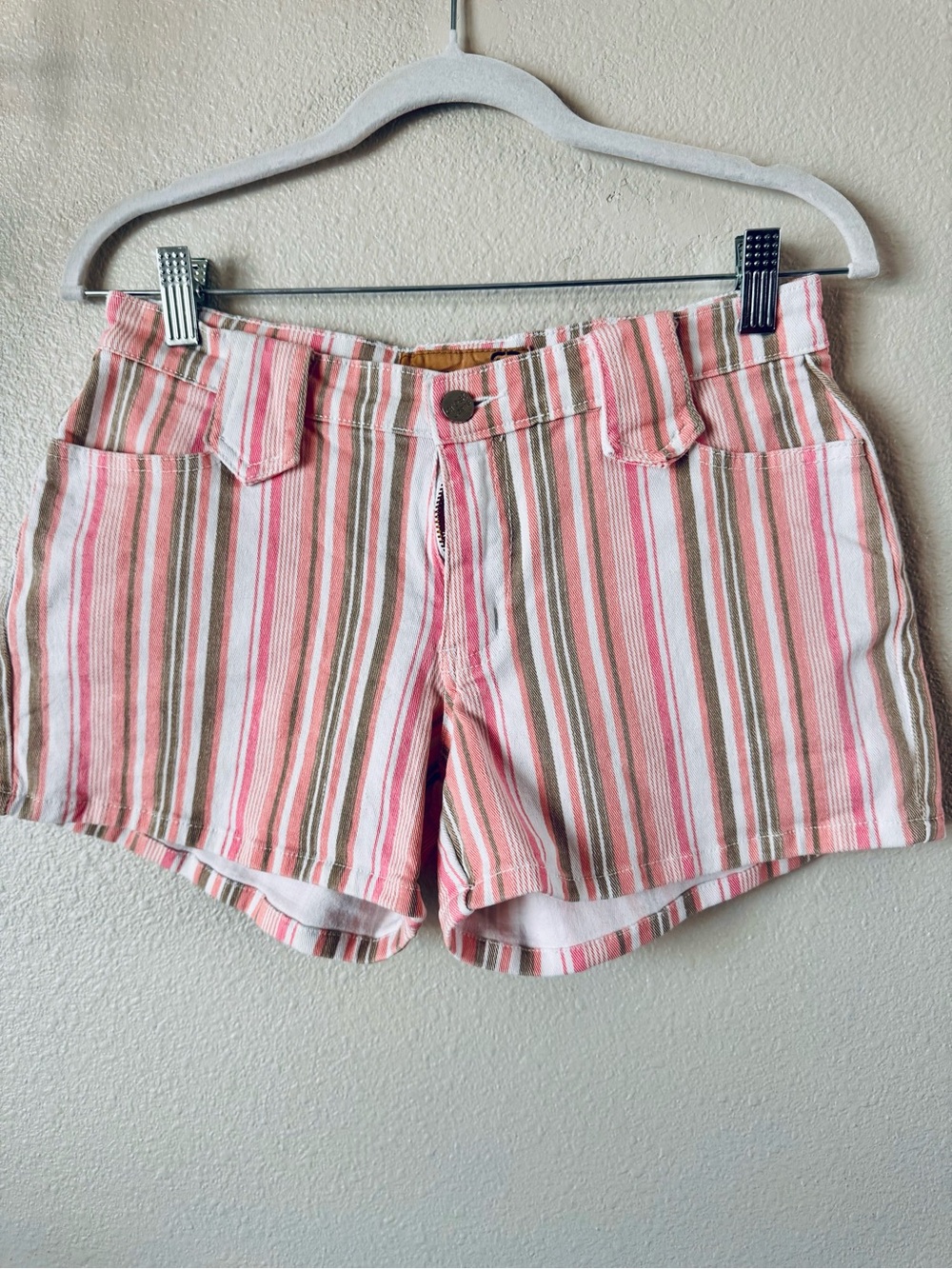VTG 90’s/Y2K Crest Denim Striped Pink, White and Green Shorts.
